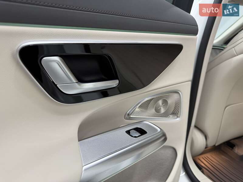Седан Mercedes-Benz E-Class 2024 в Киеве