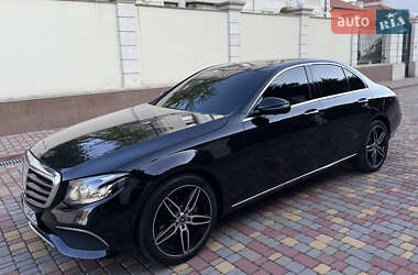 Седан Mercedes-Benz E-Class 2016 в 