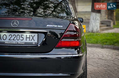 Седан Mercedes-Benz E-Class 2004 в 