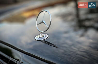 Седан Mercedes-Benz E-Class 2004 в 