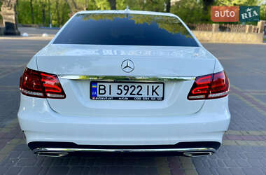 Седан Mercedes-Benz E-Class 2015 в 