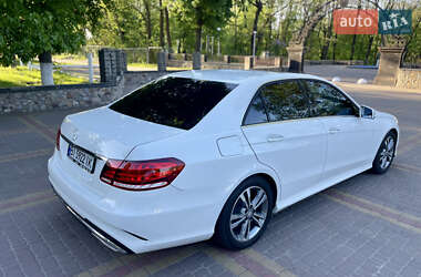 Седан Mercedes-Benz E-Class 2015 в 
