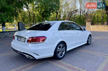 Седан Mercedes-Benz E-Class 2015 в 