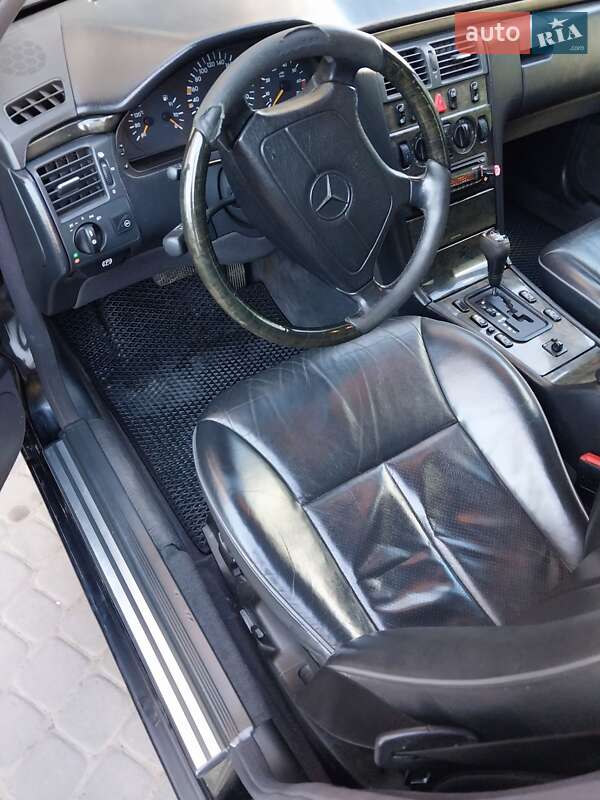 Універсал Mercedes-Benz E-Class 1997 в Івано-Франківську фото 11 Універсал Mercedes-Benz E-Class 1997 в Івано-Франківську