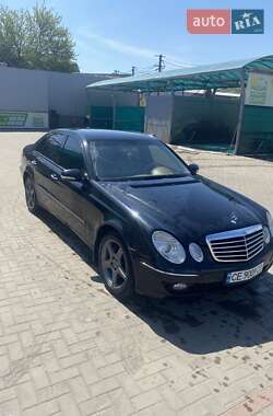 Седан Mercedes-Benz E-Class 2007 в Николаеве