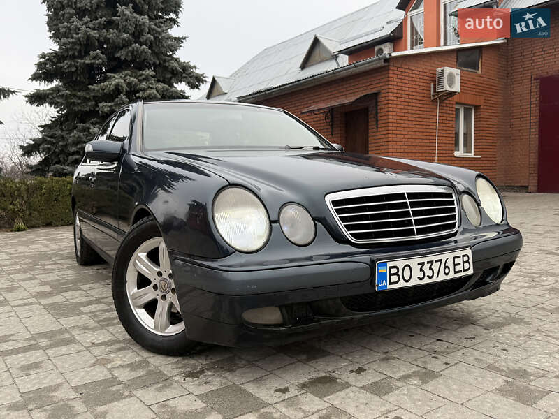 Mercedes-Benz E-Class 2000