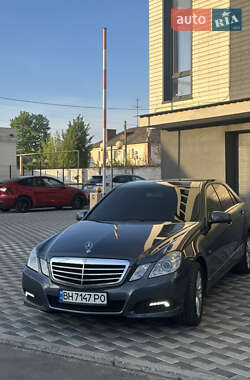 Седан Mercedes-Benz E-Class 2009 в 