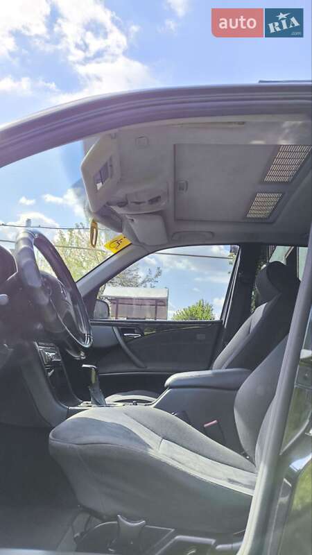Седан Mercedes-Benz E-Class 2001 в Бориславе