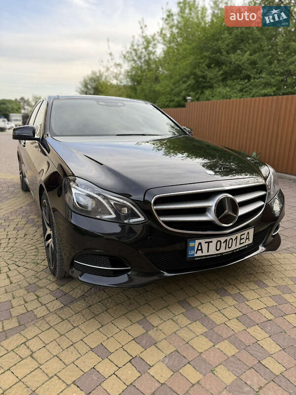 Седан Mercedes-Benz E-Class 2013 в Львове