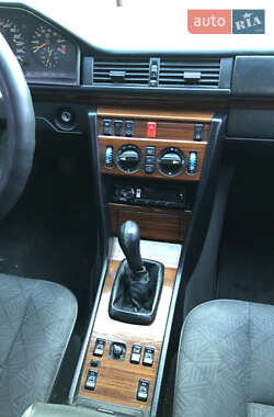 Універсал Mercedes-Benz E-Class 1996 в 