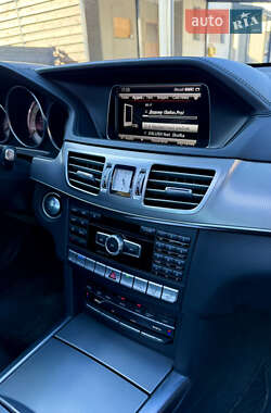 Седан Mercedes-Benz E-Class 2013 в 