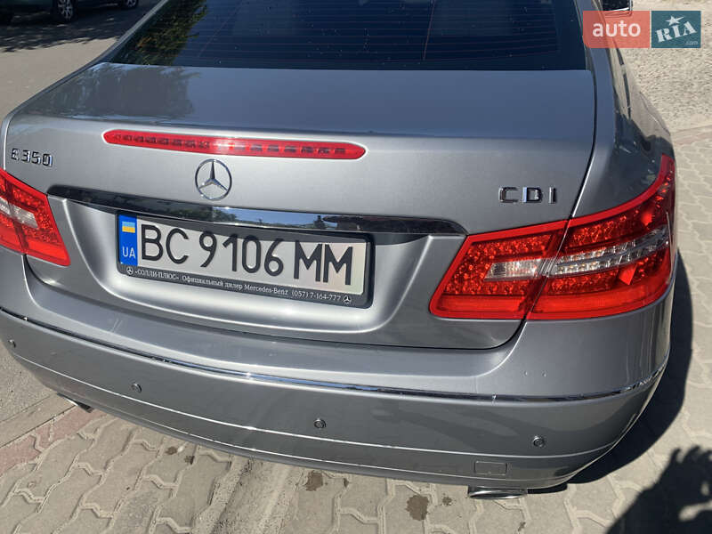 Купе Mercedes-Benz E-Class 2011 в Львові