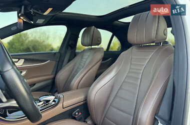 Седан Mercedes-Benz E-Class 2016 в 