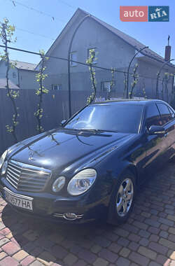 Седан Mercedes-Benz E-Class 2007 в 