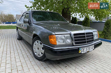 Седан Mercedes-Benz E-Class 1986 в Дунаївцях
