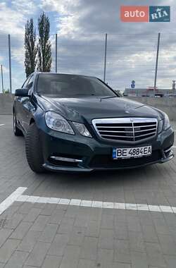 Седан Mercedes-Benz E-Class 2010 в 