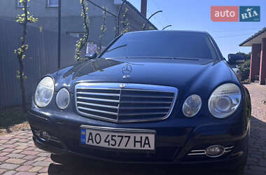 Седан Mercedes-Benz E-Class 2007 в 