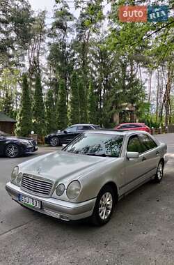 Седан Mercedes-Benz E-Class 1997 в Слов'янську