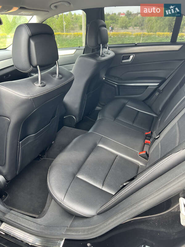 Седан Mercedes-Benz E-Class 2014 в Буче