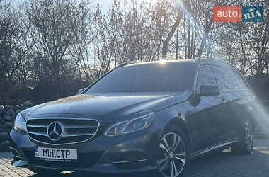 Универсал Mercedes-Benz E-Class 2013 в 