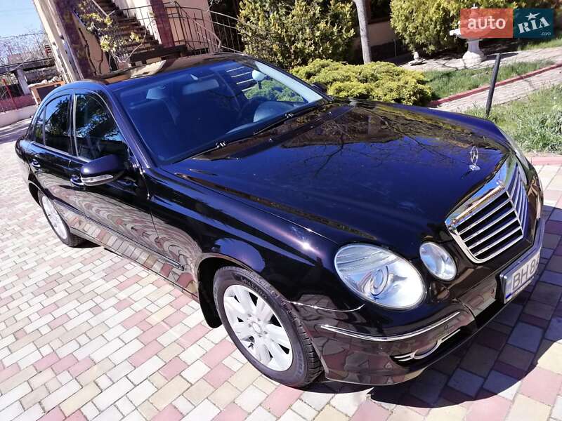 Mercedes-Benz E-Class 2008