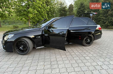 Седан Mercedes-Benz E-Class 2015 в 