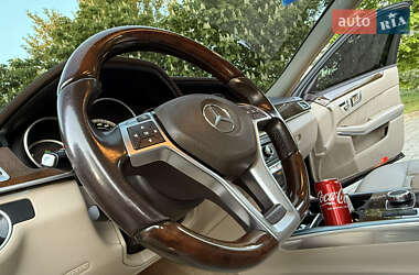 Седан Mercedes-Benz E-Class 2015 в 
