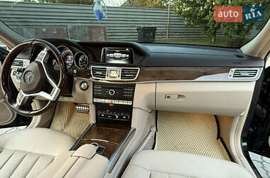 Седан Mercedes-Benz E-Class 2015 в 
