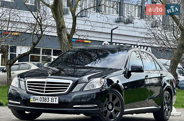 Седан Mercedes-Benz E-Class 2010 в 