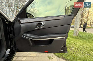 Седан Mercedes-Benz E-Class 2010 в 