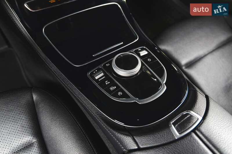 Седан Mercedes-Benz E-Class 2017 в Луцьку