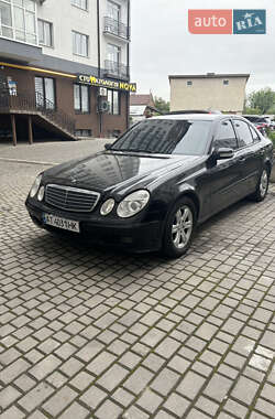 Седан Mercedes-Benz E-Class 2002 в Ивано-Франковске
