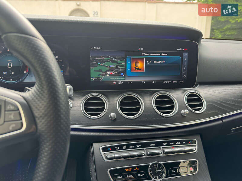 Седан Mercedes-Benz E-Class 2017 в Львове