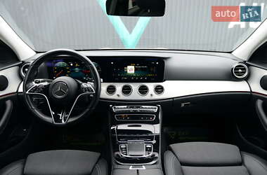 Седан Mercedes-Benz E-Class 2020 в 