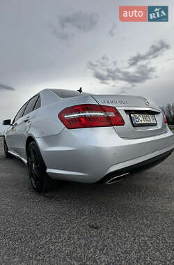 Седан Mercedes-Benz E-Class 2010 в 