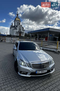 Седан Mercedes-Benz E-Class 2010 в 