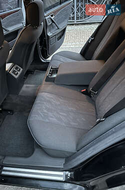Седан Mercedes-Benz E-Class 2001 в 