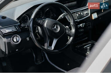 Седан Mercedes-Benz E-Class 2012 в 