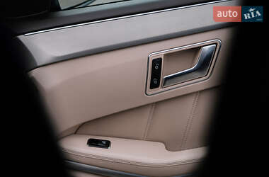 Седан Mercedes-Benz E-Class 2013 в 