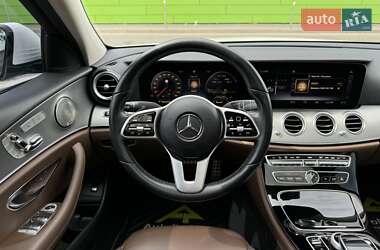 Седан Mercedes-Benz E-Class 2018 в 