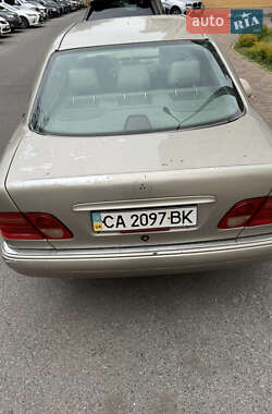 Седан Mercedes-Benz E-Class 1998 в Киеве