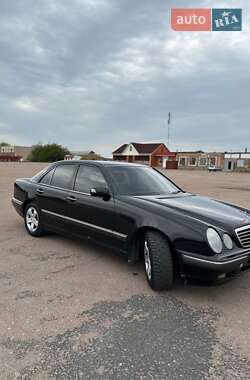 Седан Mercedes-Benz E-Class 1999 в 