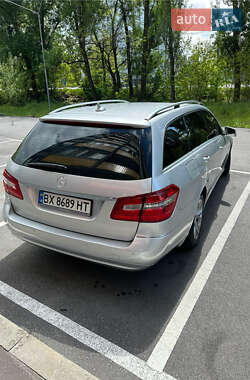 Универсал Mercedes-Benz E-Class 2010 в 