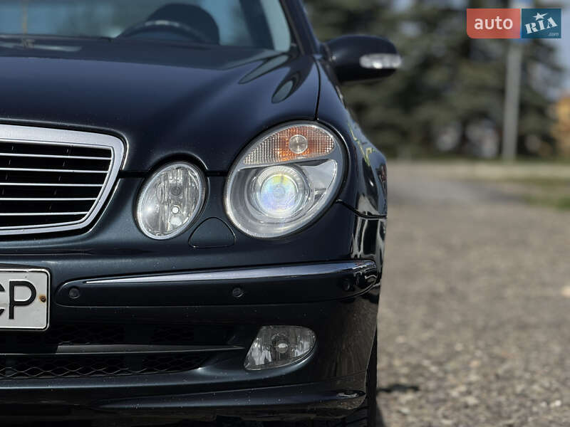 Седан Mercedes-Benz E-Class 2005 в Львові