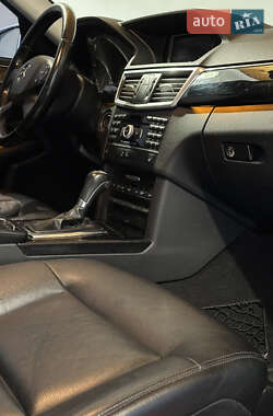 Універсал Mercedes-Benz E-Class 2011 в 