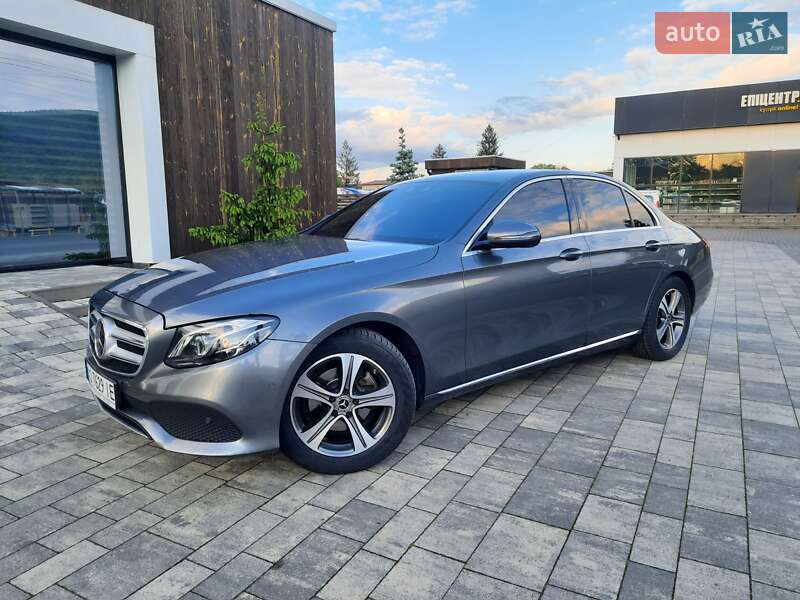 Седан Mercedes-Benz E-Class 2017 в Тячеві