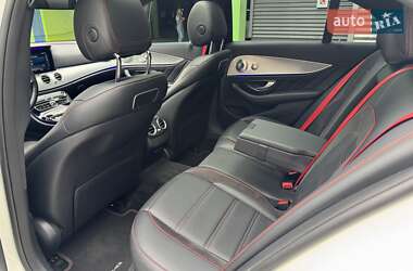 Седан Mercedes-Benz E-Class 2018 в 