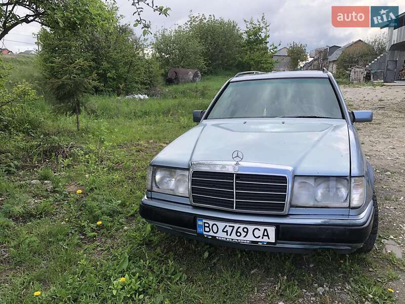 Mercedes-Benz E-Class 1991