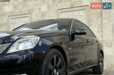 Седан Mercedes-Benz E-Class 2009 в 