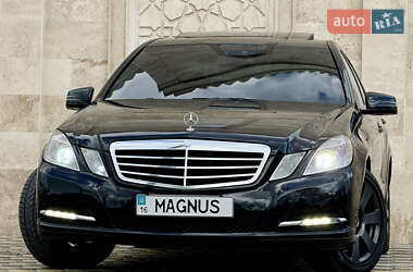 Седан Mercedes-Benz E-Class 2009 в 